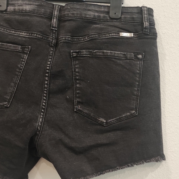KanCan Black High-Waisted Jean Shorts with Frayed Hem - Picture 6 of 9